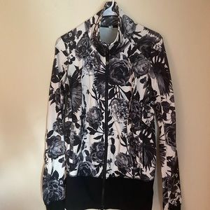 Lululemon Stride Floral Jacket